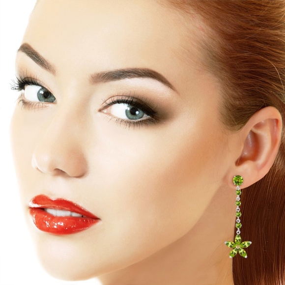 GOLD CHANDELIERS EARRINGS WITH PERIDOTS - Picture 3 of 6